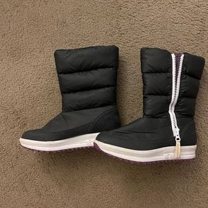 Adidas Black Snow Boots Size 8